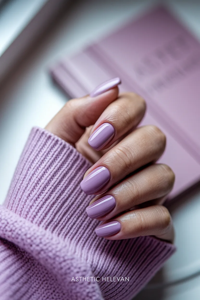 25 Cute Back to School Nail Ideas for a Stylish Semester 11 10. Velvet Illusion Nails